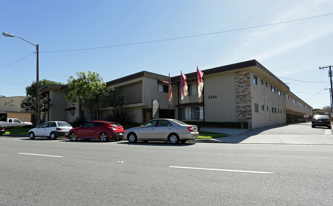 Parkview Apartments in Torrance, CA - Building Photo - Building Photo