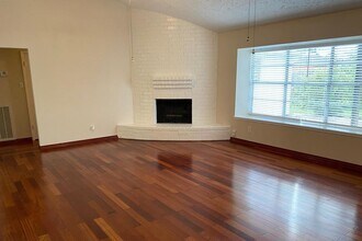 1430 Kenforest Dr in Missouri City, TX - Building Photo - Building Photo