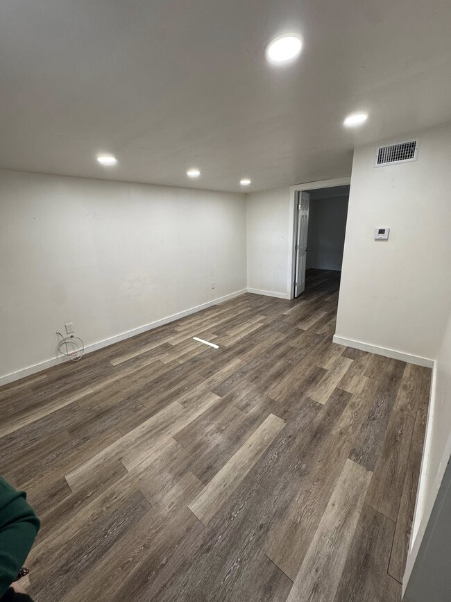 1512 Hayes St in Wichita Falls, TX - Foto de edificio - Building Photo