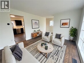 4 Rouse Ave in Cambridge, ON - Building Photo - Building Photo