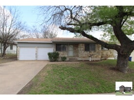 1207 9th St in Copperas Cove, TX - Building Photo