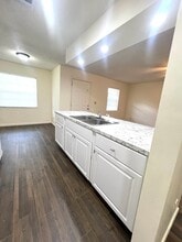 37812 15th Ave in Zephyrhills, FL - Building Photo - Building Photo