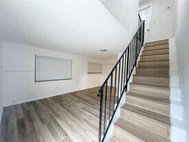 65 NE 59th St in Miami, FL - Building Photo