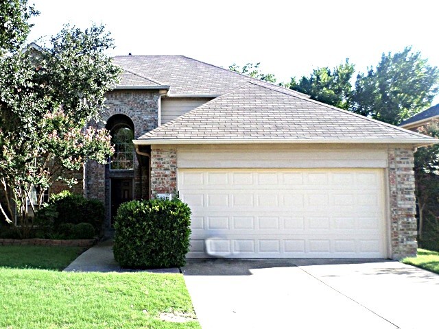 131 Julian Dr in Rockwall, TX - Building Photo