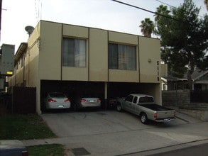 5118 Harold Way in Los Angeles, CA - Foto de edificio - Building Photo