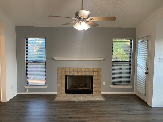 property at 1614 Pecan Chase Cir