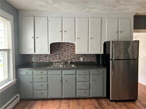 907 Bernon St-Unit -2F in Woonsocket, RI - Building Photo - Building Photo