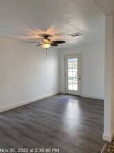 9302 Grant Line Rd in Elk Grove, CA - Building Photo - Building Photo