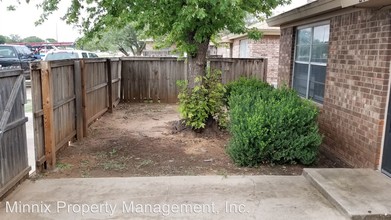 2119 S Loop 289 in Lubbock, TX - Building Photo - Building Photo