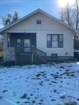 7446 Liberty Ave in University City, MO - Building Photo