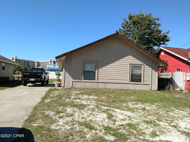 property at 7005 Sunset Ave