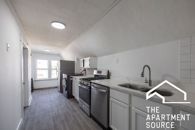 property at 2140 N Karlov Ave