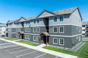 Marcola Apartment Homes in Springfield, OR - Building Photo