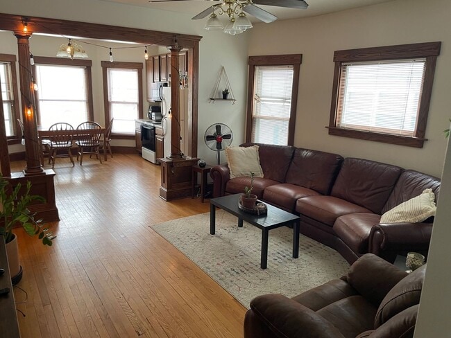 property at 639 E Johnson St