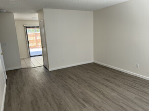 720 N Florence St in Ridgecrest, CA - Building Photo - Building Photo