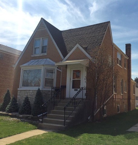 5042 N Mango Ave in Chicago, IL - Building Photo