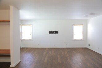 3734 Morton Ave in Brookfield, IL - Building Photo - Building Photo