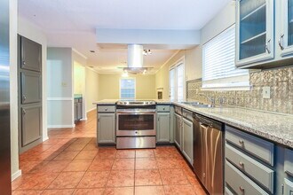 5528 Royal Meadow Ln in Arlington, TX - Building Photo - Building Photo