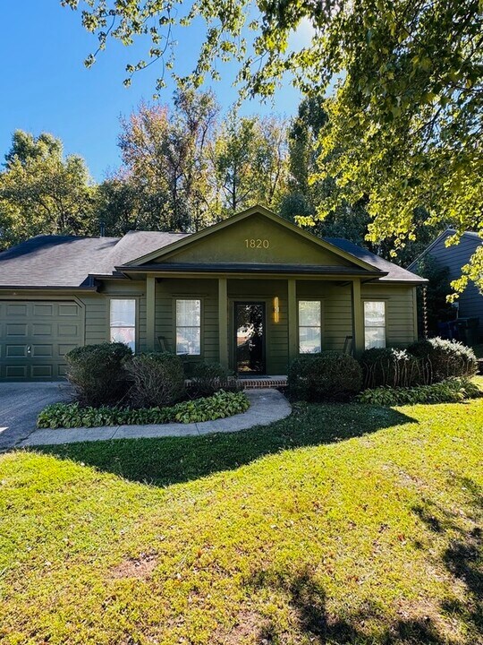 1820 Collier Rd in Durham, NC - Building Photo