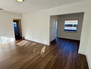 115 NW 118th St in Miami, FL - Building Photo - Building Photo
