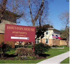 Houston House Apartments