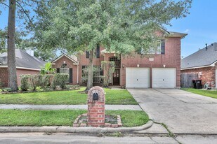 20931 Deauville Dr in Spring, TX - Building Photo
