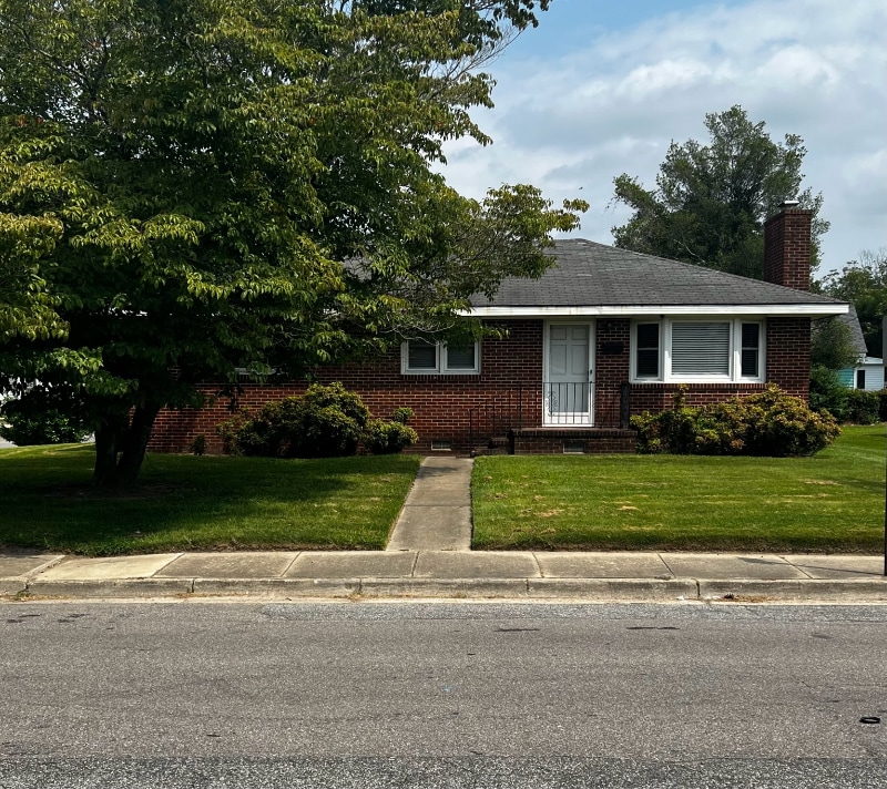 810 Park St in Elizabeth City, NC - Building Photo