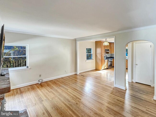 property at 607 Lincoln Ave