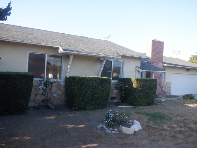 property at 8853 Stardust Ln