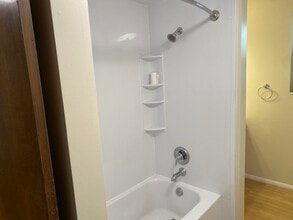 2489 Pierce Ave, Unit Ground level in Ogden, UT - Foto de edificio - Building Photo