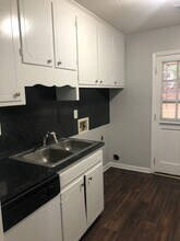 113-115 Rainbow Ct in Cary, NC - Building Photo - Building Photo