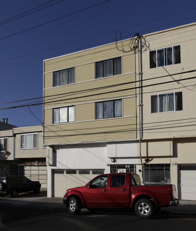 211 Price St in Daly City, CA - Building Photo - Building Photo