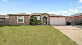 4400 Lloyd Dr in Killeen, TX - Building Photo