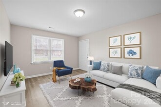 200 Stroupe Rd in Gastonia, NC - Building Photo - Building Photo