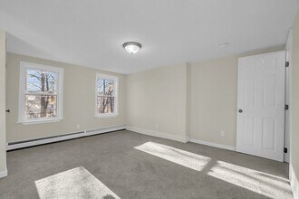 52-54-54 Mt Globe St in Fitchburg, MA - Building Photo - Building Photo