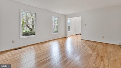 918 White Pine Pl in Rockville, MD - Building Photo - Building Photo