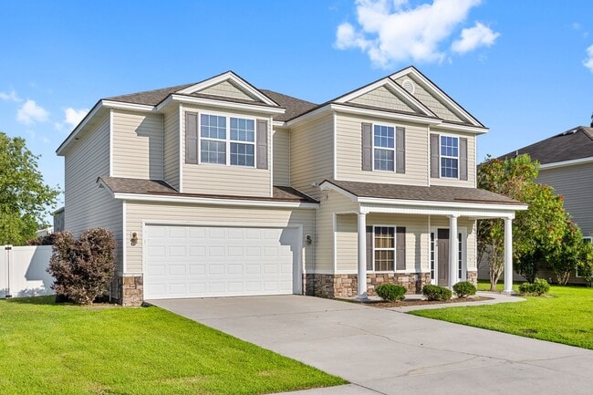 54 Rhett Ln in Richmond Hill, GA - Building Photo - Building Photo