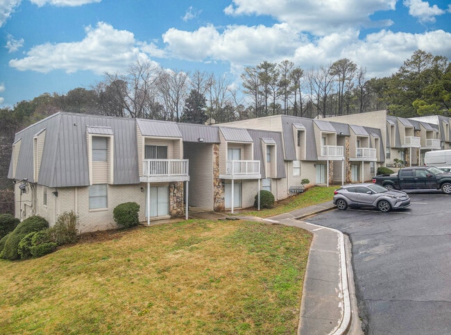 Valley Station Apartment Homes