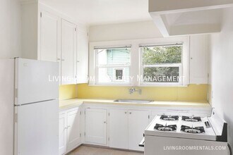 1843 N Schofield St in Portland, OR - Building Photo - Building Photo