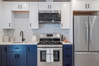 1232 Quinientos St-Unit -ADU in Santa Barbara, CA - Building Photo - Building Photo