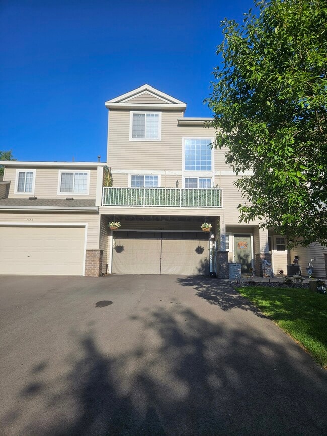 property at 7665 Lambert Ave NE