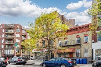 2620 Hoyt Ave S in Astoria, NY - Foto de edificio - Building Photo