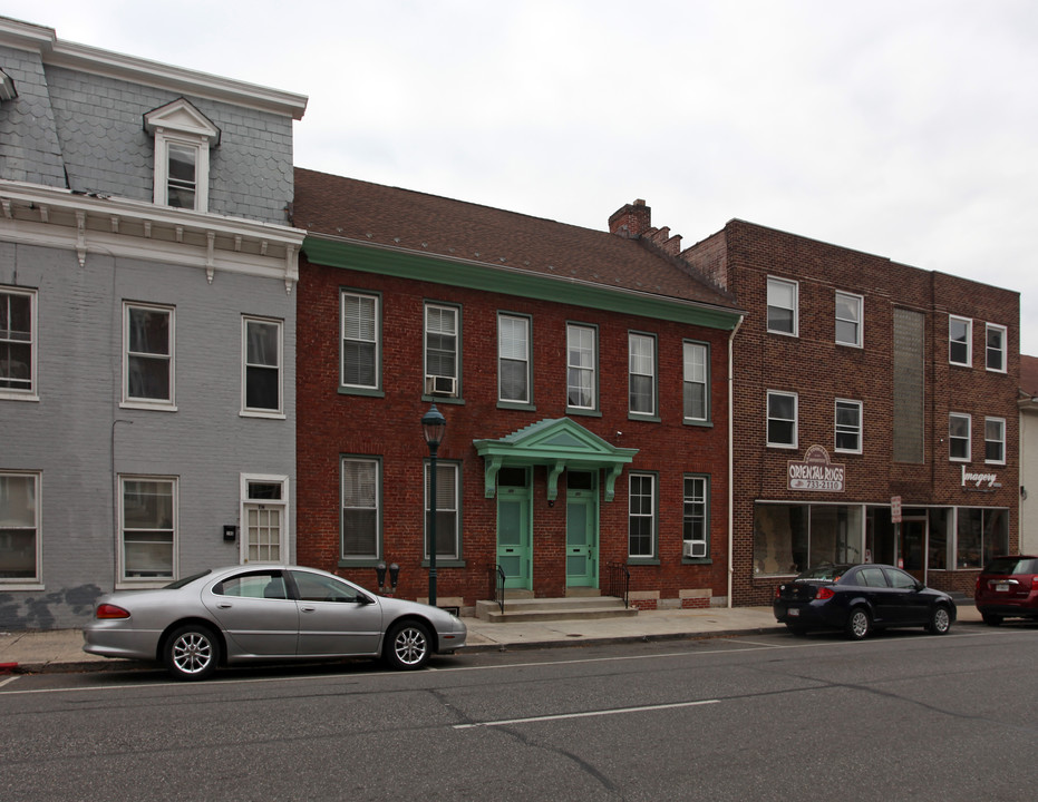 142-144 N Potomac St in Hagerstown, MD - Building Photo