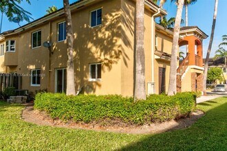 970 NE 34th Ave in Homestead, FL - Building Photo - Building Photo