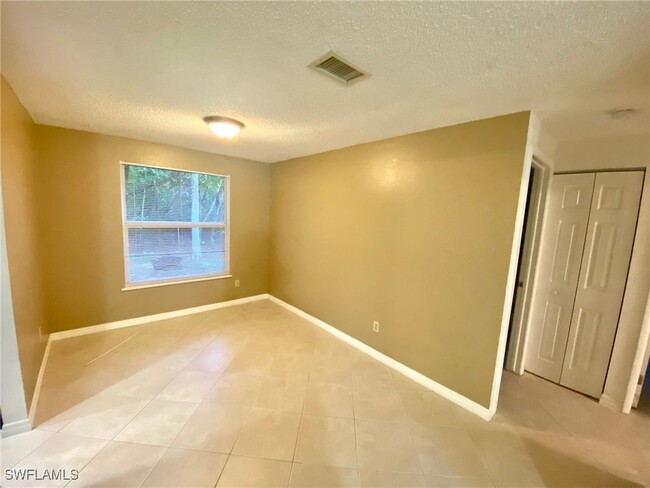 property at 4980 Coral Wood Dr