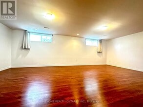 92 Scarden Ave in Toronto, ON - Building Photo - Building Photo
