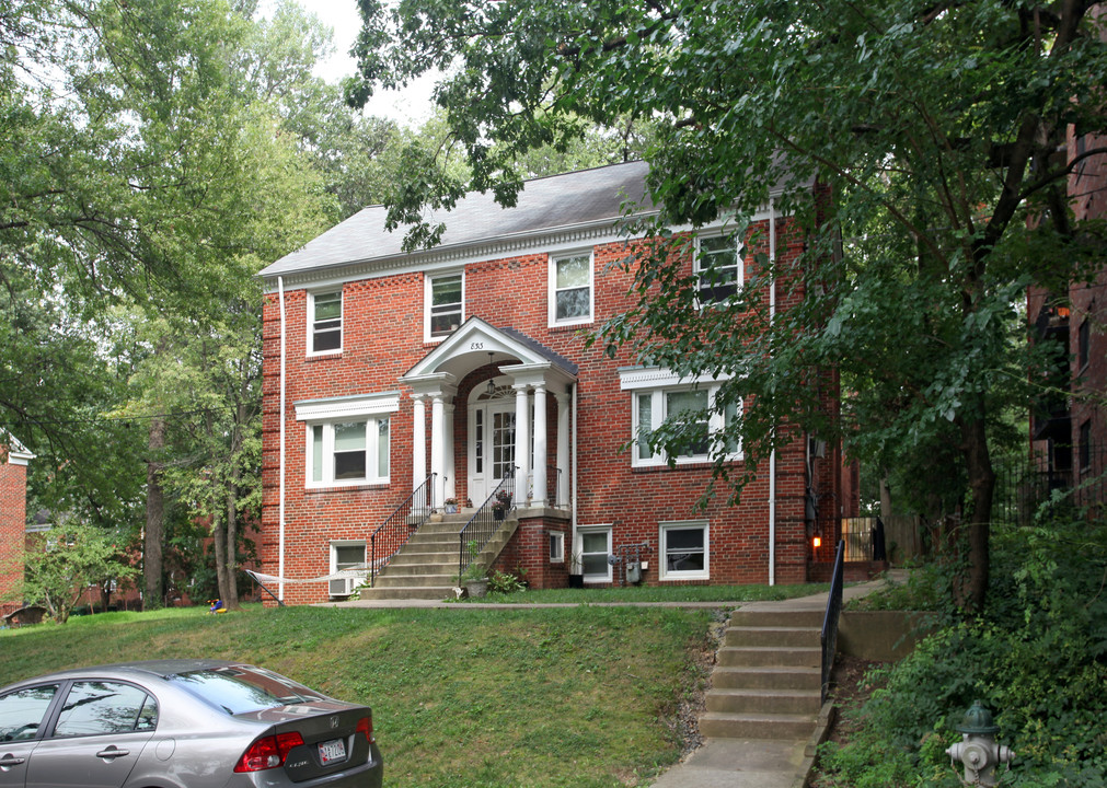 8313 Eastridge Ave in Takoma Park, MD - Building Photo