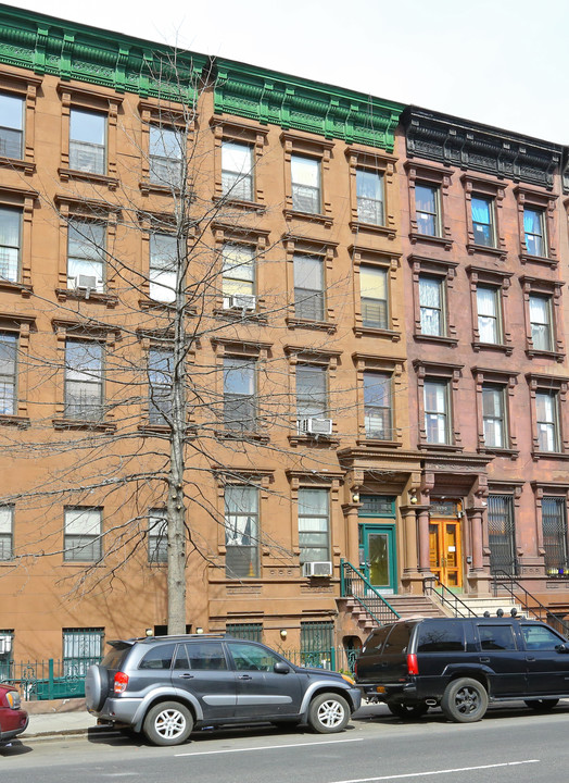 E 127Th St Cluster in New York, NY - Foto de edificio