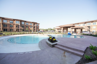 The Retreat at Westlock - Senior Community in Tomball, TX - Building Photo - Building Photo