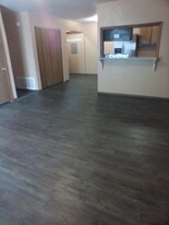 902 Cynthia St in Wilburton, OK - Building Photo